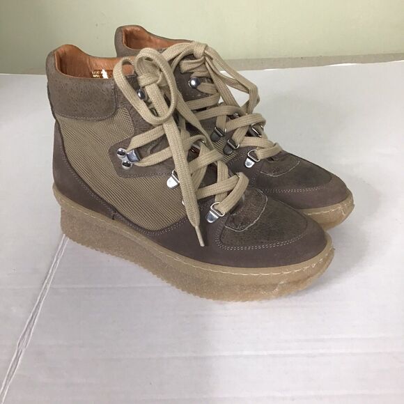 Renvy Women Lace Up Fashion Ankle Army Wedge boots with Jogger Sole Sz. 6.5 NIB - Picture 7 of 12